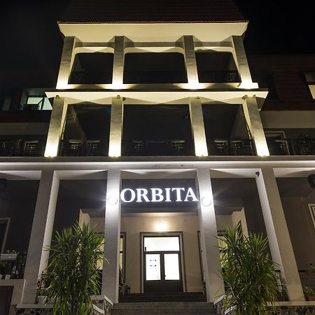 Hotel Orbita Sjumen Eksteriør bilde